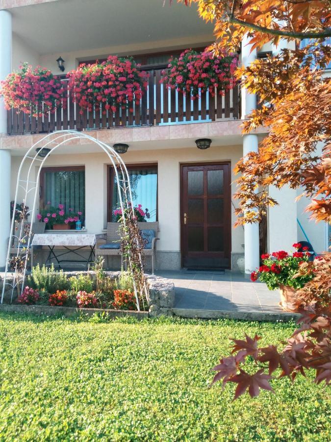 Dolenjska Vila Zuzemberk Kültér fotó